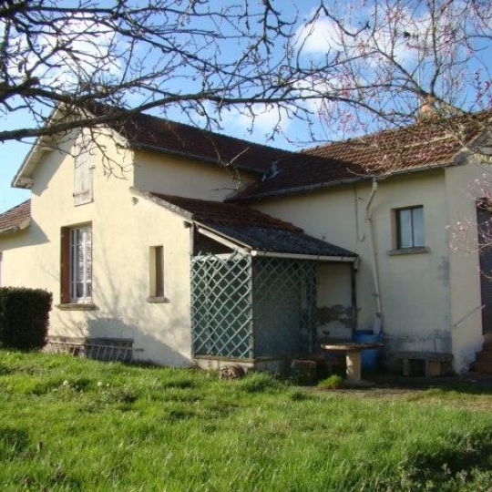  Labille Immobilier : Maison / Villa | DOMPIERRE-SUR-BESBRE (03290) | 86 m2 | 49 000 € 