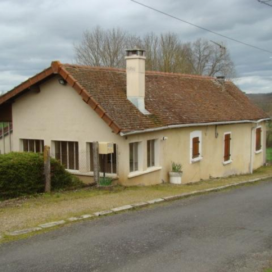  Labille Immobilier : Maison / Villa | DOMPIERRE-SUR-BESBRE (03290) | 85 m2 | 34 000 € 