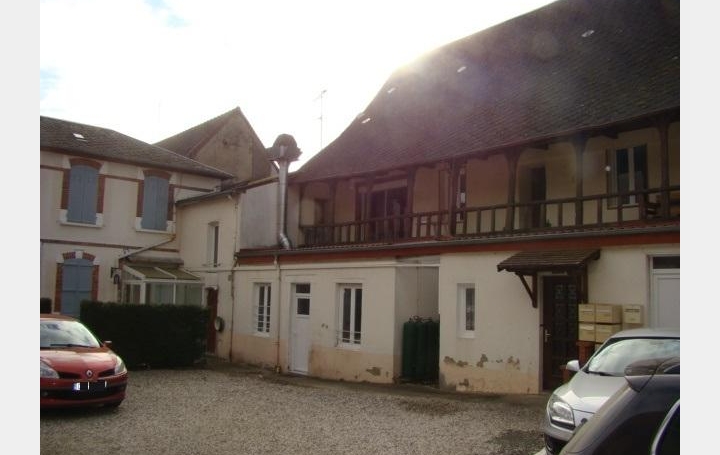 Immeuble BOURBON-LANCY 500 m2 420 000 € Immeuble BOURBON-LANCY 500 m2 420 000 €